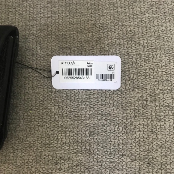 GUESS Wallet - Picture 7 of 8